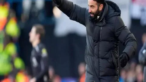 國足迎難而上，激昂斗志抗擊陰霾